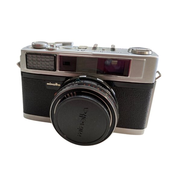 Vintage Minolta AL 35mm Rangefinder Film Camera in Leather Case